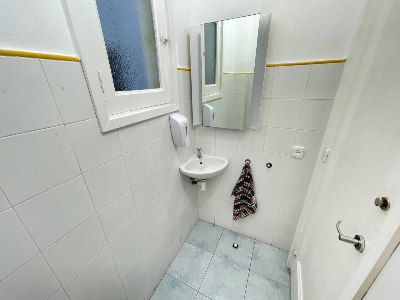 Rooms Villaroel Barcelona Exterior photo