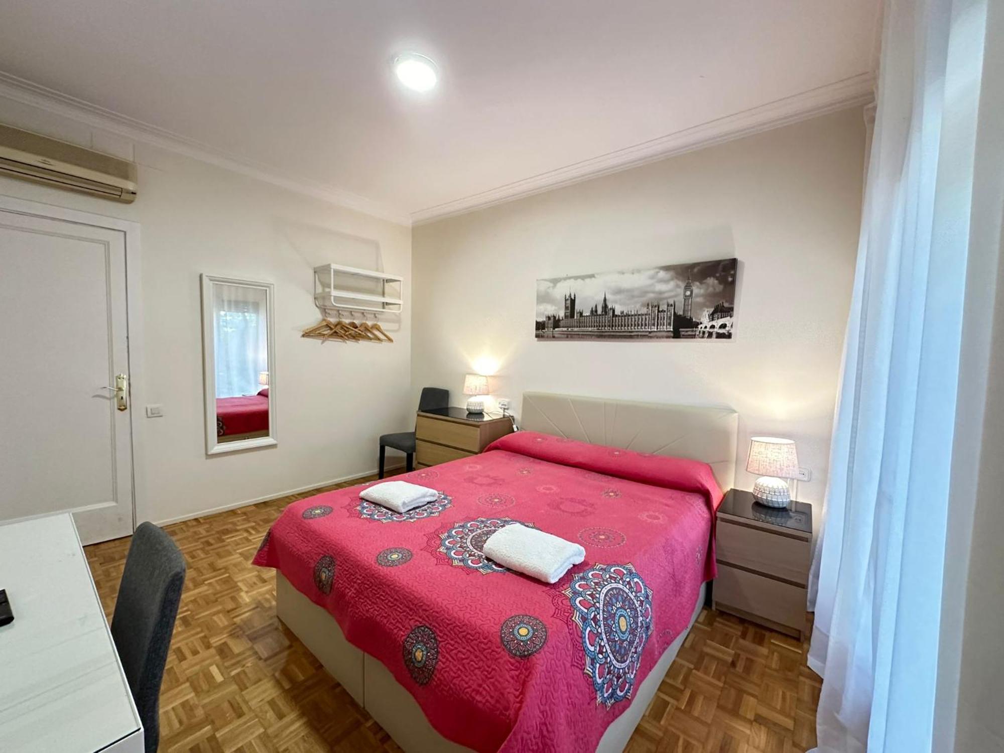 Rooms Villaroel Barcelona Exterior photo